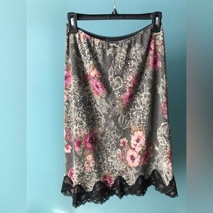 Floral and Lace A-line Skirt